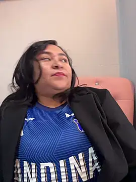 KarlaWild online show from October 21, 2025, 7:46 pm