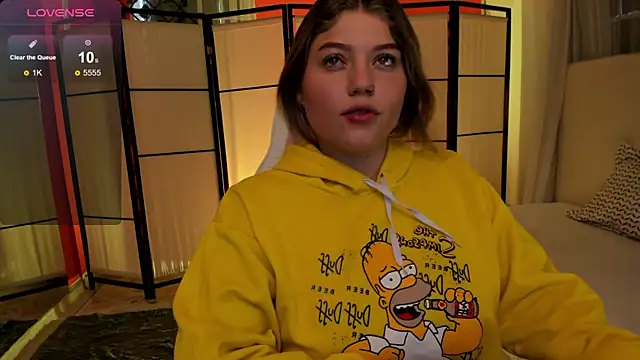 Snapshot of alaia_greyy chatting on February 18, 2026, 1:18 pm alaia greyy online show from February 18, 2026, 1:18 pm