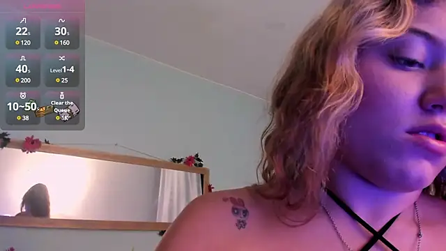 alaia greyy online show from February 7, 2025, 1:22 pm