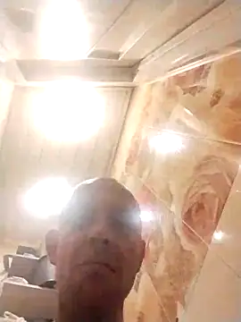 MaxDevilWhite online show from March 17, 2026, 1:14 pm