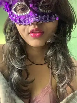 Snapshot of Richa_Madness chatting on February 2, 2025, 2:13 pm Richa Madness online show from February 2, 2025, 2:13 pm