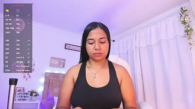 Snapshot of soy_aly_moon chatting on September 9, 2025, 10:19 pm soy aly moon online show from September 9, 2025, 10:19 pm