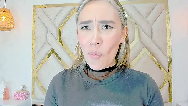 Lannajansen online show from February 4, 2025, 4:50 pm