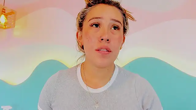 Lannajansen online show from February 23, 2026, 1:44 pm