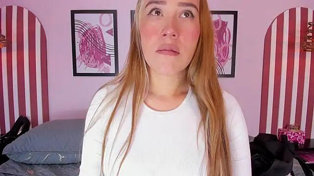 Lannajansen online show from October 7, 2025, 3:57 pm