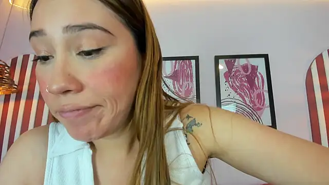 Lannajansen online show from October 3, 2025, 5:58 pm