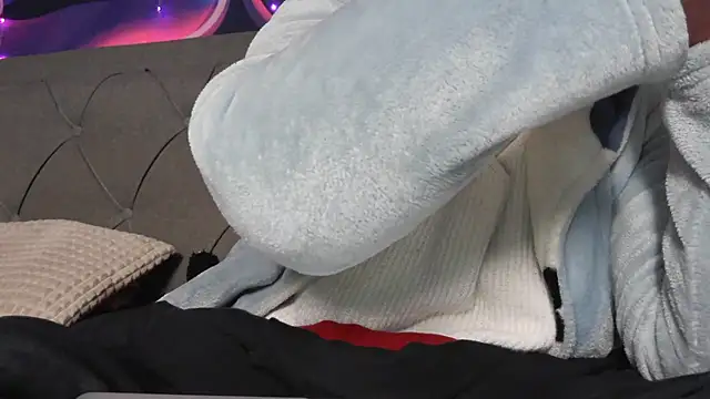 bunnyfox420 online show from January 15, 2026, 9:45 am