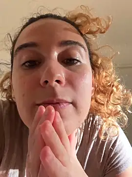 Riverdonttgo online show from October 7, 2025, 12:00 am