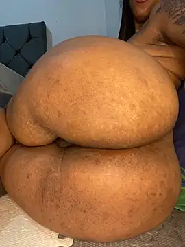 Charlotte bronxxx online show from November 5, 2025, 10:24 pm