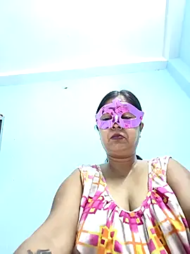 mahi43 online show from March 10, 2025, 8:45 pm
