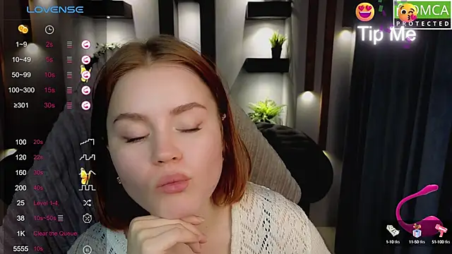 Snapshot of lu_muon chatting on February 28, 2025, 11:14 am lu muon online show from February 28, 2025, 11:14 am