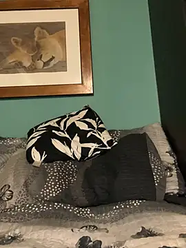 clipper12 online show from April 12, 2026, 7:11 am