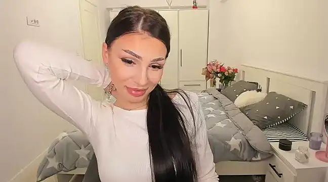 HelenShawn online show from March 9, 2025, 10:30 pm