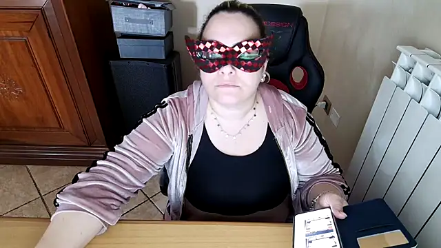 topina8 online show from March 12, 2025, 1:30 pm
