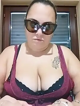 Snapshot of topina8 chatting on October 11, 2025, 5:52 am topina8 online show from October 11, 2025, 5:52 am