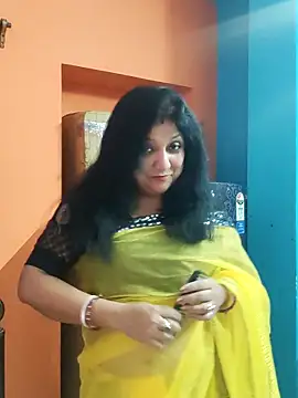 horny lizia online show from February 24, 2026, 6:31 pm