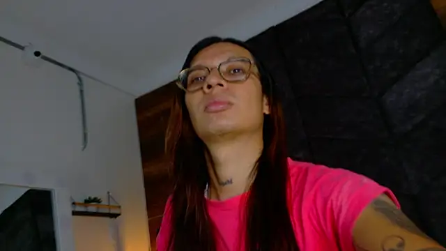 Snapshot of LauraaGomezz__ chatting on September 26, 2025, 7:21 pm LauraaGomezz online show from September 26, 2025, 7:21 pm