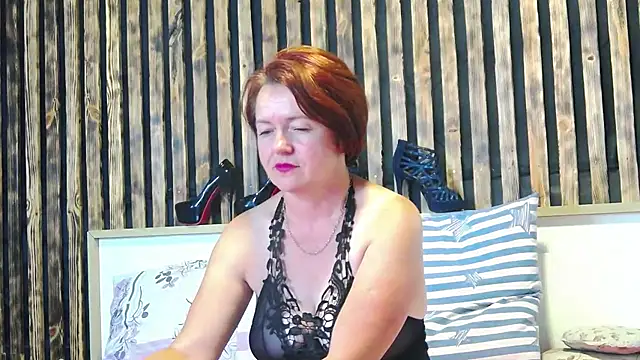 Alis Lovi online show from September 25, 2025, 12:05 am