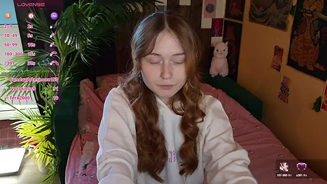 Snapshot of Yo_Pixxie chatting on February 24, 2025, 7:33 am Yo Pixxie online show from February 24, 2025, 7:33 am