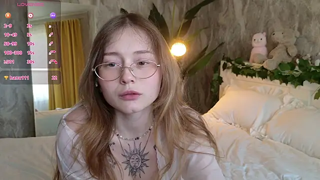 Snapshot of Yo_Pixxie chatting on September 25, 2025, 8:09 am Yo Pixxie online show from September 25, 2025, 8:09 am