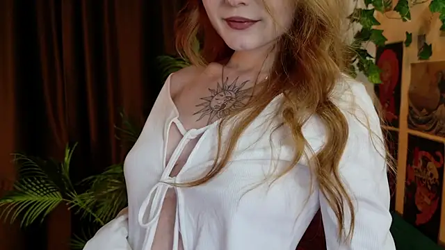 Snapshot of Yo_Pixxie chatting on January 31, 2025, 6:14 pm Yo Pixxie online show from January 31, 2025, 6:14 pm