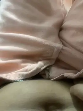 lous134 online show from February 6, 2025, 2:44 am