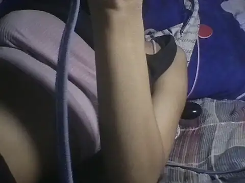 Snapshot of AKANSHA_7 chatting on October 4, 2025, 6:09 pm AKANSHA 7 online show from October 4, 2025, 6:09 pm