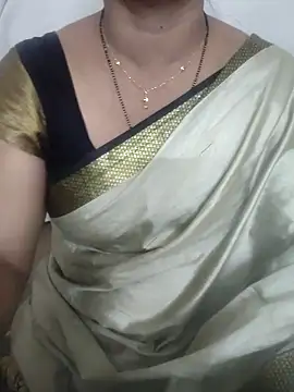 laxmitelugu78 online show from November 8, 2025, 7:23 am