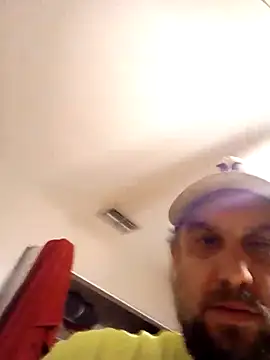 Snapshot of mrcox420 chatting on January 23, 2025, 12:19 pm mrcox420 online show from January 23, 2025, 12:19 pm