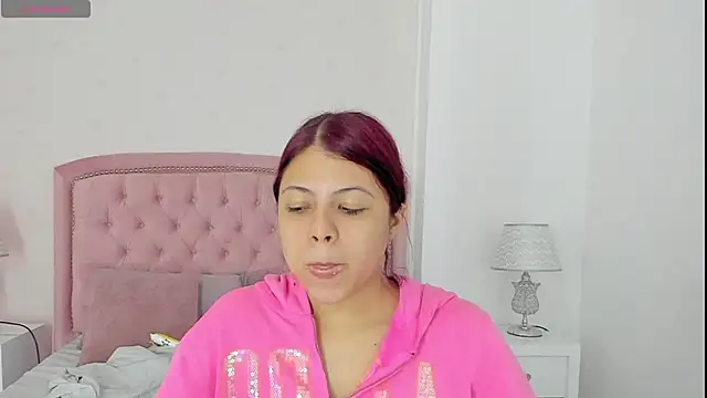 Snapshot of Kendall__Fox chatting on September 14, 2025, 4:46 am Kendall Fox online show from September 14, 2025, 4:46 am