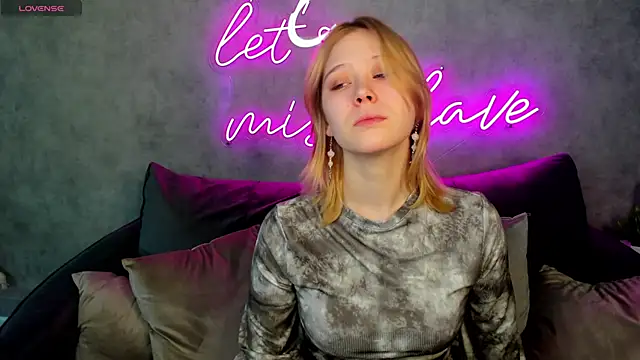Amy Kimberlly online show from February 10, 2025, 5:58 am