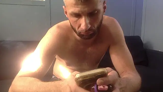 sexyhotstud12 online show from January 12, 2026, 6:47 pm