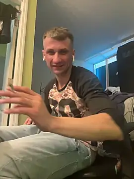 sexyhotstud12 online show from February 19, 2025, 12:57 am