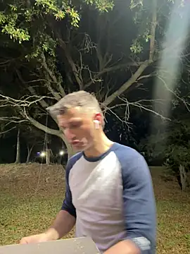 sexyhotstud12 online show from February 18, 2025, 4:26 am