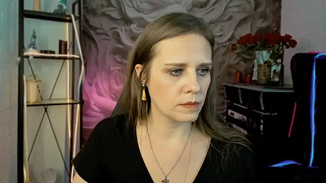 EmiliaBedy online show from February 17, 2025, 3:33 pm