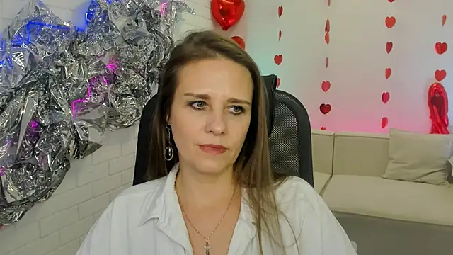 EmiliaBedy online show from February 26, 2025, 9:01 am