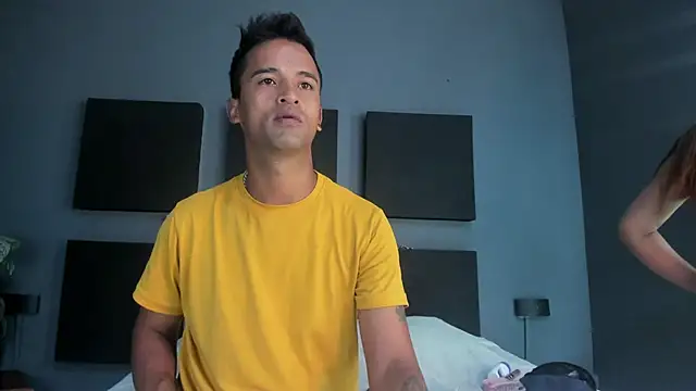 Nikki and Mayk online show from September 21, 2025, 2:49 am