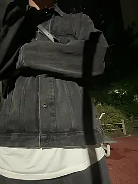 Phil 6677 online show from September 25, 2025, 4:02 pm