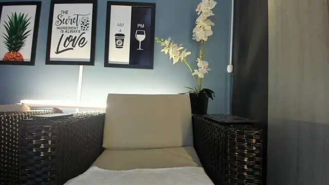 Snapshot of kaletattoo chatting on October 18, 2025, 11:12 am kaletattoo online show from October 18, 2025, 11:12 am