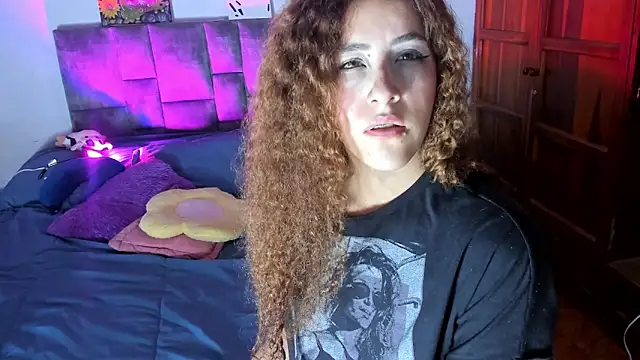 Snapshot of Isangel_ chatting on October 20, 2025, 1:07 am Isangel  online show from October 20, 2025, 1:07 am