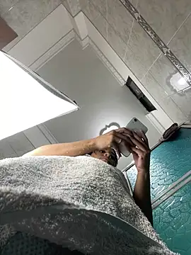 HeatherCobs online show from March 19, 2025, 11:36 pm