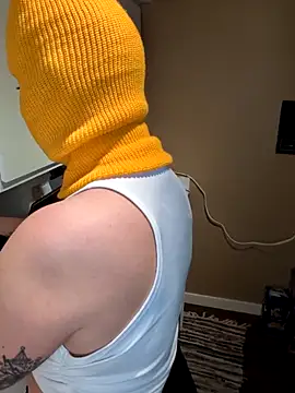 Snapshot of goblingirl888 chatting on October 4, 2025, 12:23 am goblingirl888 online show from October 4, 2025, 12:23 am