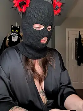 Snapshot of goblingirl888 chatting on October 21, 2025, 6:57 am goblingirl888 online show from October 21, 2025, 6:57 am