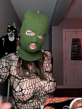 Snapshot of goblingirl888 chatting on October 7, 2025, 6:47 am goblingirl888 online show from October 7, 2025, 6:47 am