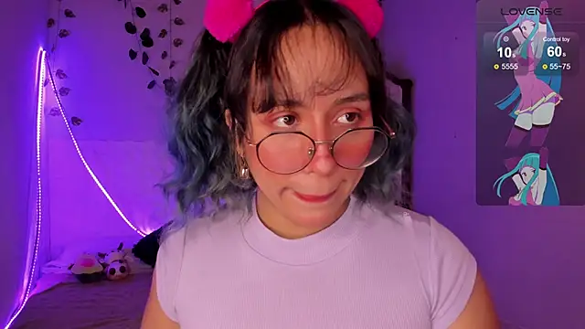 Ludovica6669 online show from March 8, 2025, 10:24 pm