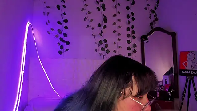 Ludovica6669 online show from February 23, 2025, 3:24 am