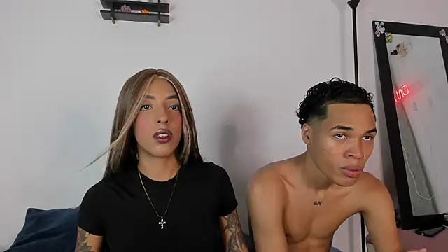 viankaa miller online show from October 16, 2025, 7:05 am