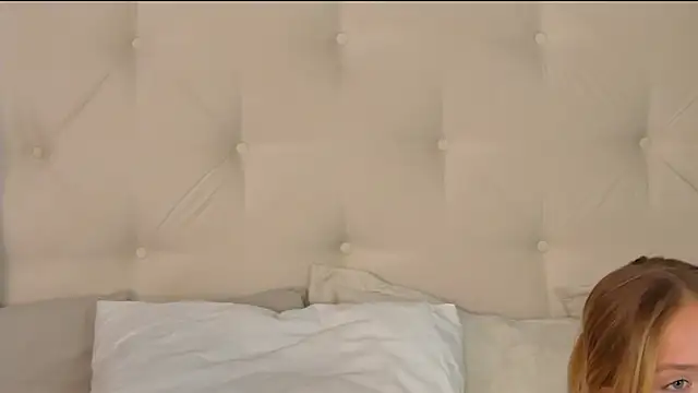 ur wet dreams online show from March 1, 2025, 1:18 pm
