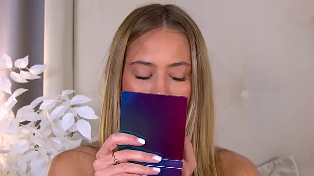 ur wet dreams online show from October 28, 2025, 12:48 pm