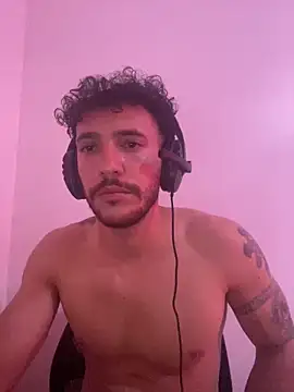 Snapshot of Silencio296 chatting on January 24, 2025, 11:37 am Silencio296 online show from January 24, 2025, 11:37 am